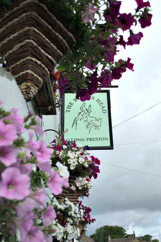 The Boars Head Hotel Long Preston ภายนอก รูปภาพ